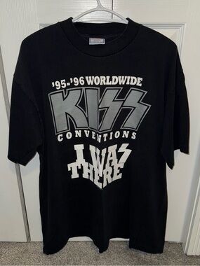 Black KISS '95-'96 Worldwide Conventions Graphic Tee